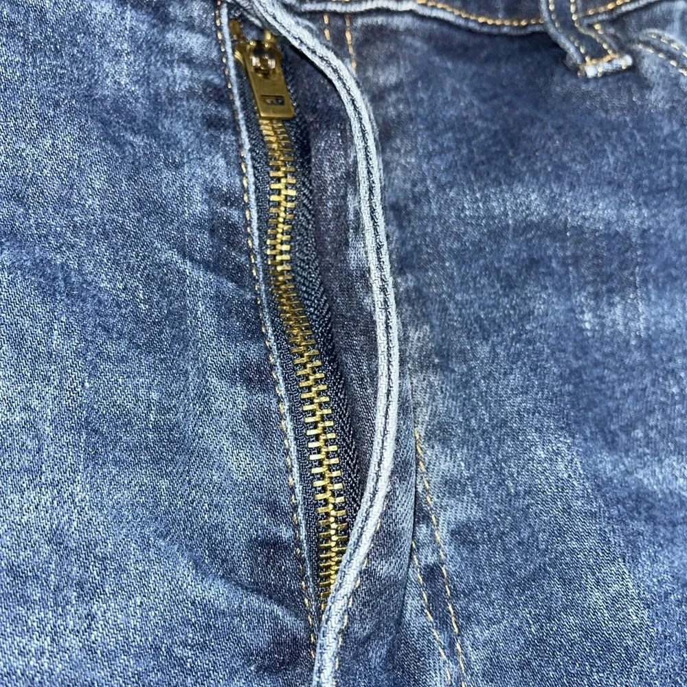 Levis levi blue